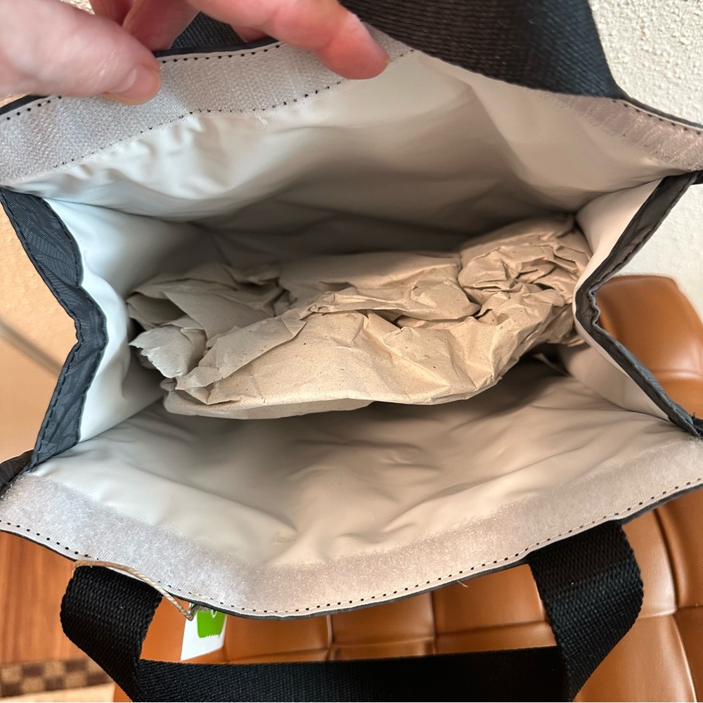 The Sak Sakroots On The Go Lunch Tote Bag Black Spirit Desert - Picture 5 of 8